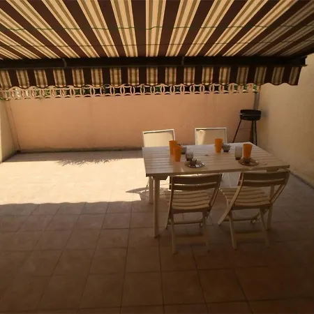 Port Leucate, 3 Pieces, 6 Personnes - Fr-1-81-116 Apartament *
